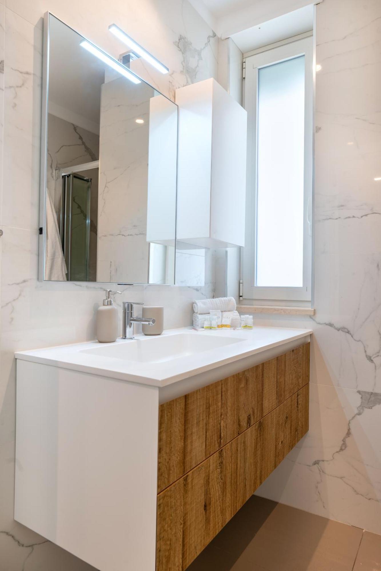 Exclusive Deluxe Apt Up To 6 People & Heated Tub Polignano a Mare Luaran gambar